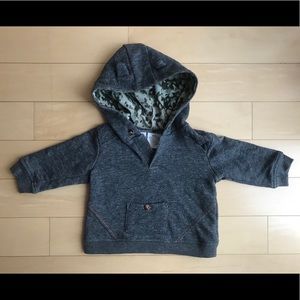 Baby Size 9 months - Grey Bear Hoodie